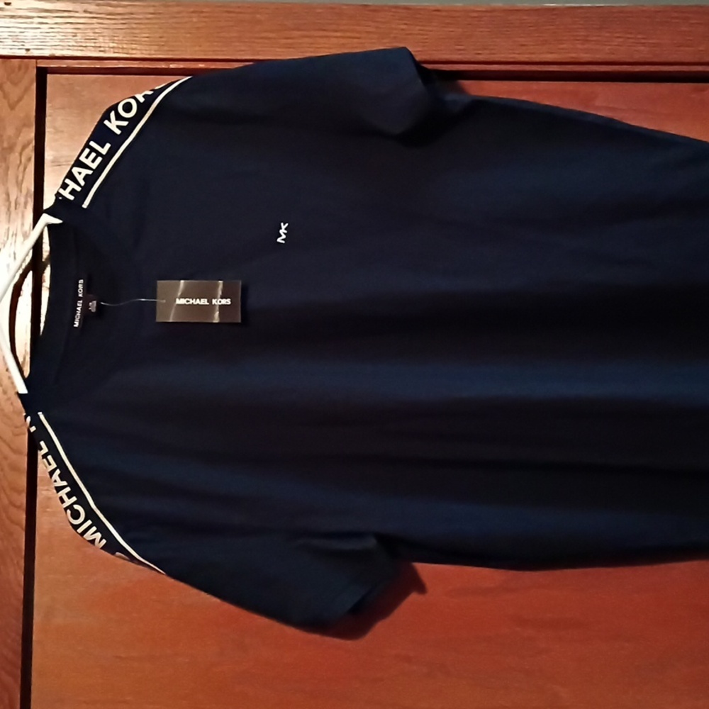 Michael Kors Mens Size Large Spell Out Tee 100% Cotton